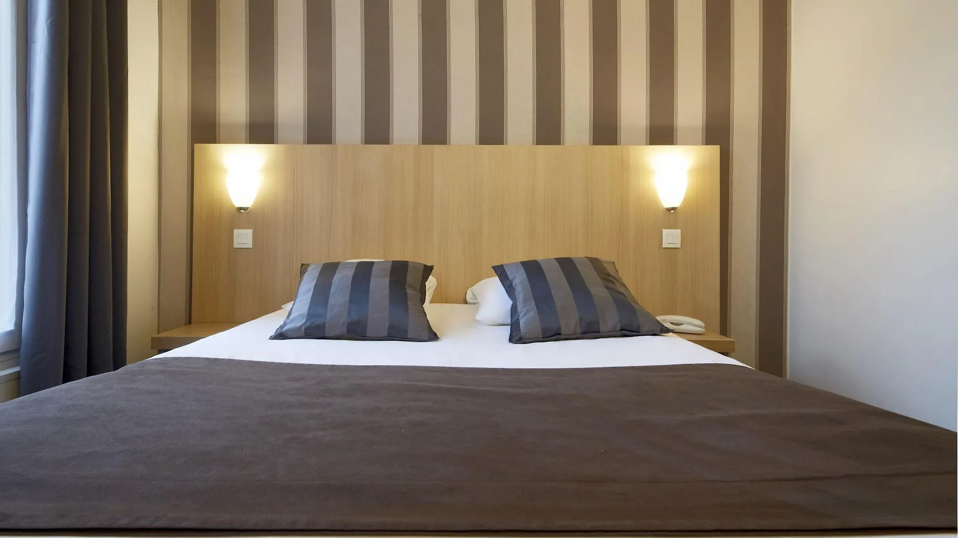 Hotel Paris Villette Szálloda 3*