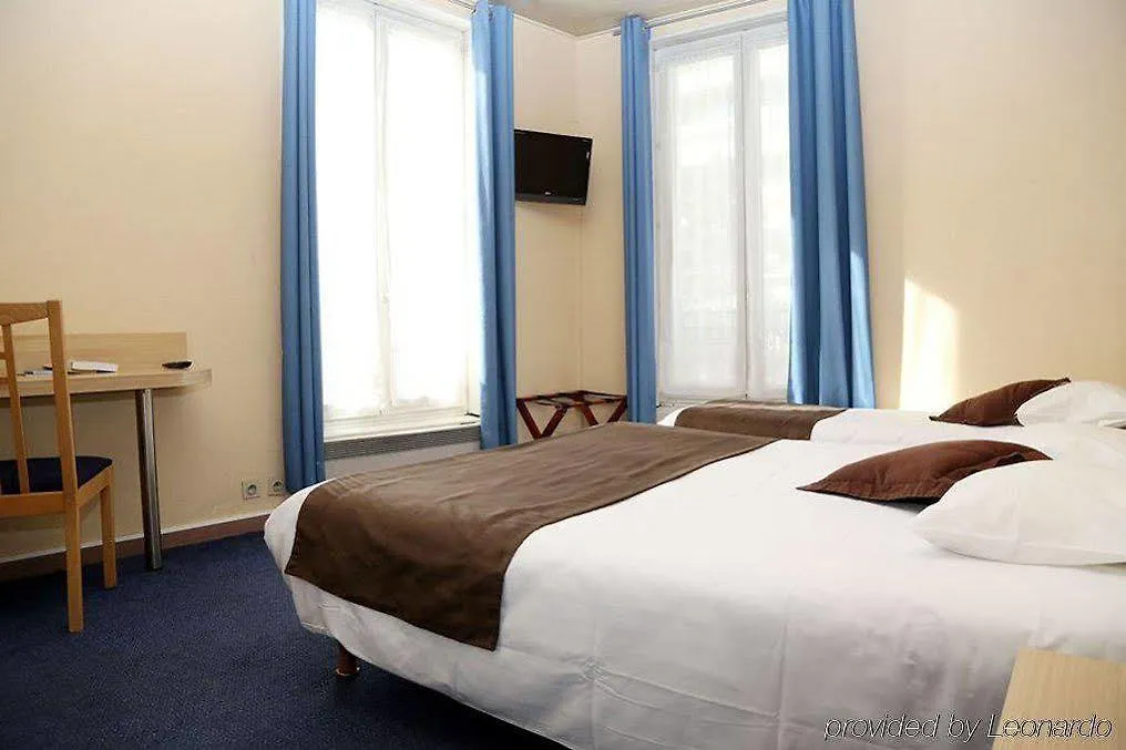 Hotel Paris Villette 3* Párizs