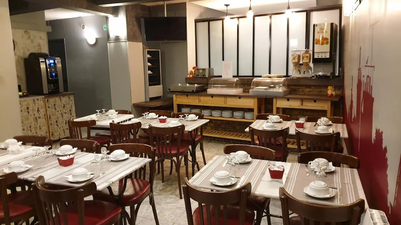 Hotel Paris Villette Szálloda 3*