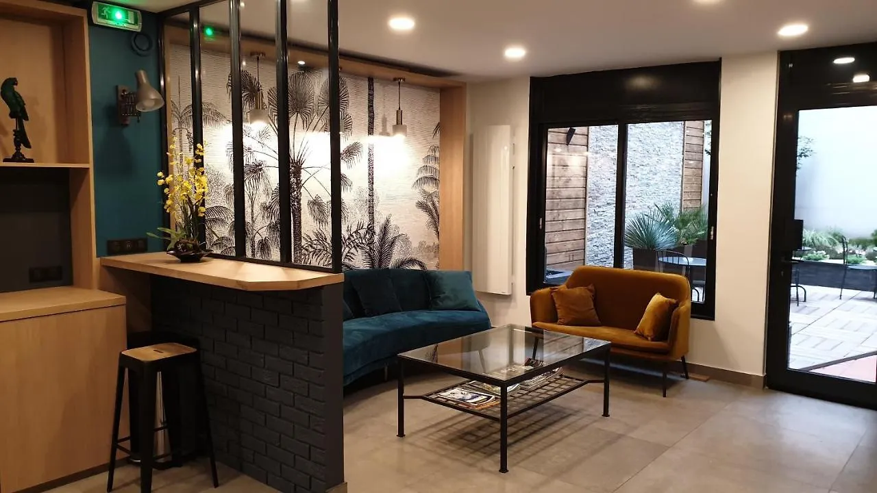 Hotel Paris Villette מלון 3*
